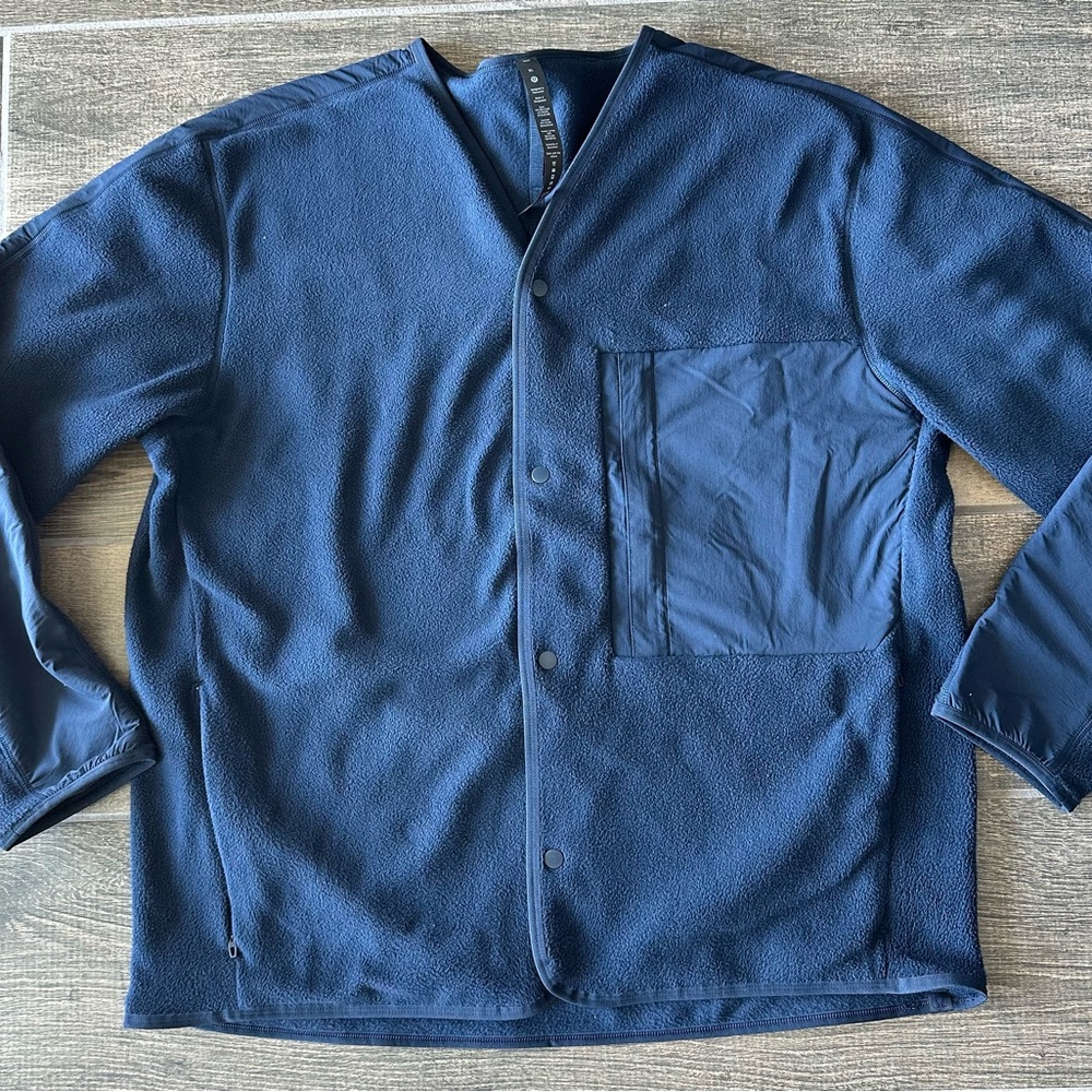 Lululemon Men's Navy Blue Jacket